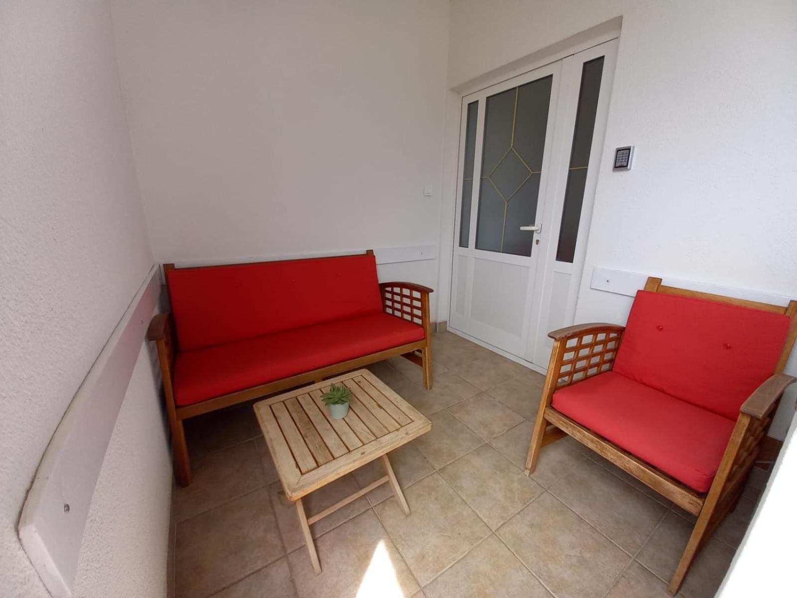 Apartments Vinse Near Rab Center Ραμπ Εξωτερικό φωτογραφία